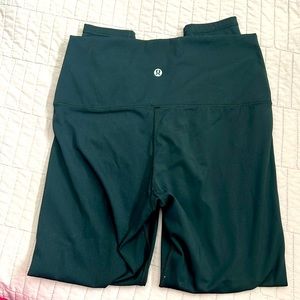 Lululemon black leggings